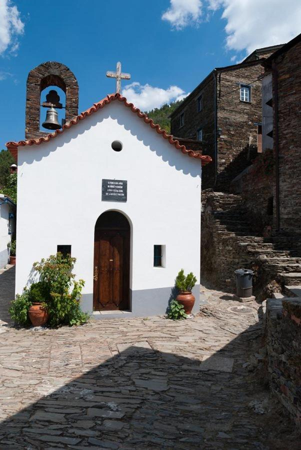 Encanto De Xisto Piodao Luaran gambar